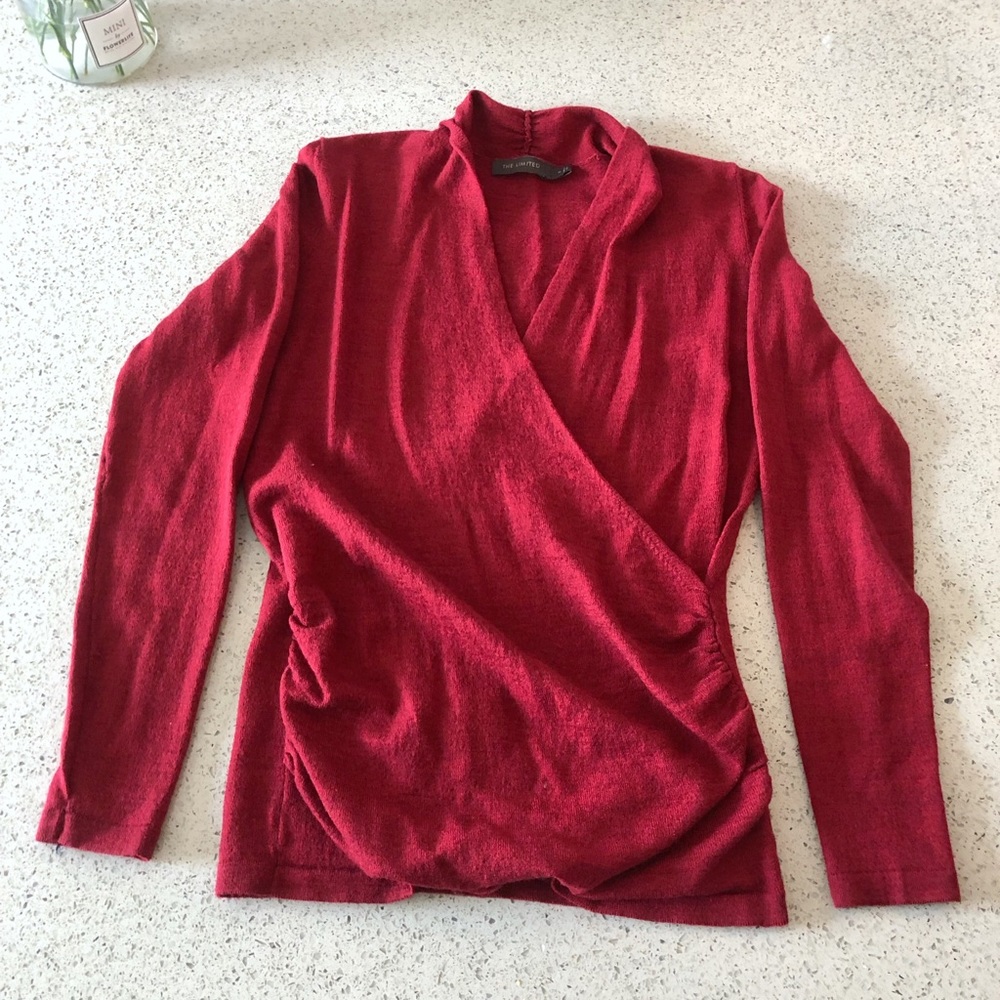 The limited long sleeve wrap top